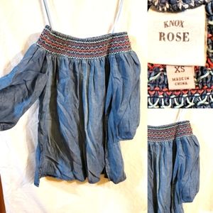 Very cute- boho off the shoulder jean top
